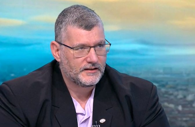 Лекар категоричен: Лекарства се купуват само от аптеката