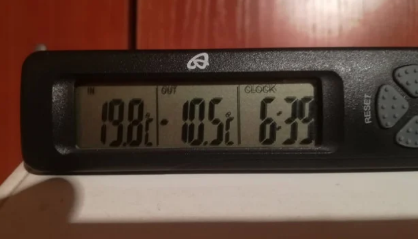 Зверски студ в Хасково! Термометърът закова -10,5 градуса