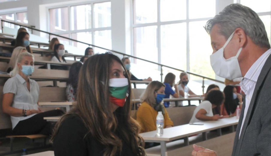 Херо Мустафа: Не вярвам в конспирации и ще се ваксинирам срещу COVID-19