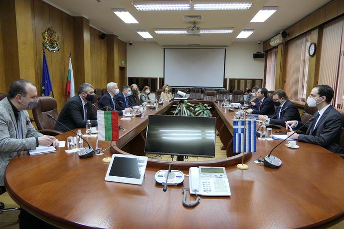 Министър Христо Терзийски се срещна с гръцкия си колега Панайотис Митаракис