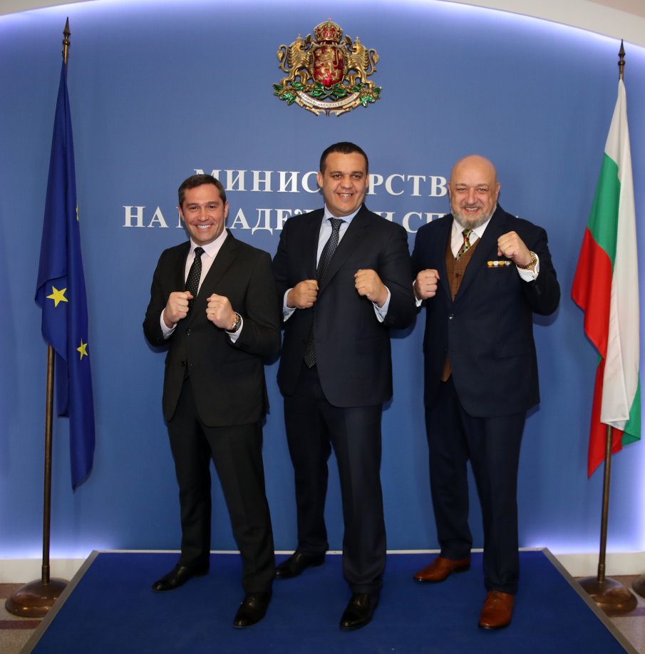 Кралев се срещна с президента на световния бокс