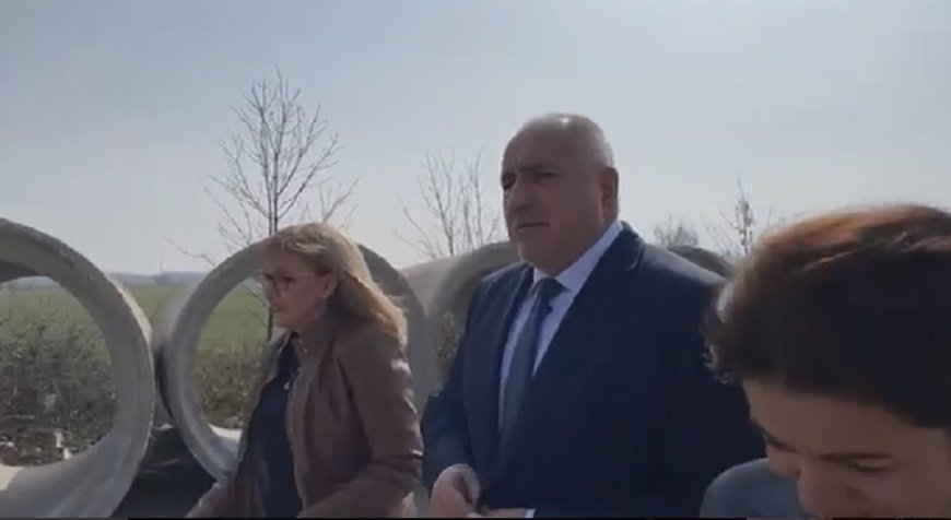 ИЗВЪНРЕДНО В ПИК TV: Борисов на инспекция с Петя Аврамова и Николай Нанков - с него е изгонена от Трифонов (ВИДЕО/ОБНОВЕНА)