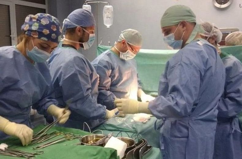 Мъж получи шанс за нов живот след бъбречна трансплантация в Александровска болница