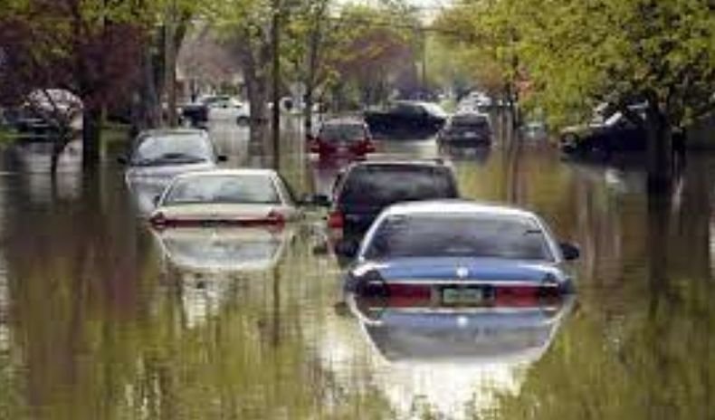 В Кентъки обявиха извънредно положение заради наводнения