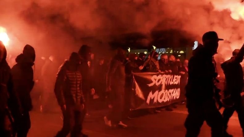 Aрести в Копенхаген по време на протести срещу рестрикциите заради коронавируса