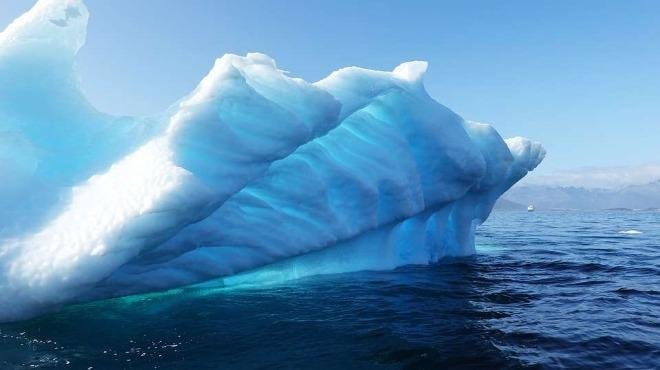Айсберг, колкото Лондон, се откъсна от Антарктика