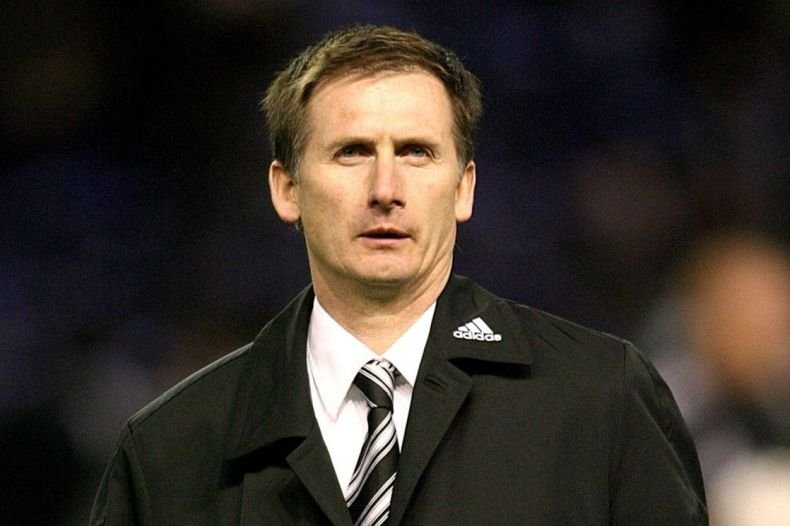 Тежка болест отне живота на известен треньор