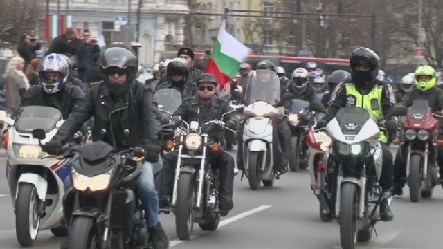 РОКЕРСКО ШЕСТВИЕ: Въвеждат помени в трафика на Варна за 3 март