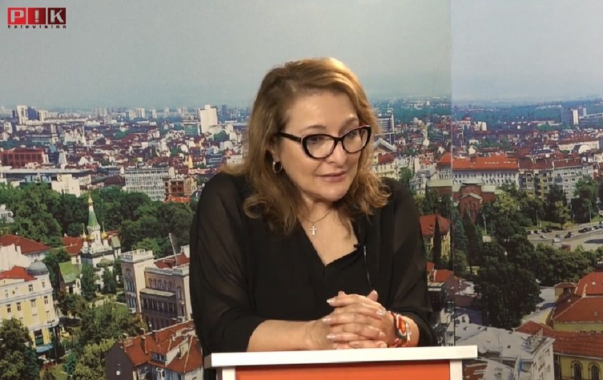 Проф. Антоанета Христова пропусна интервю в телевизия, почувствала се зле след ваксиниране срещу коронавирус