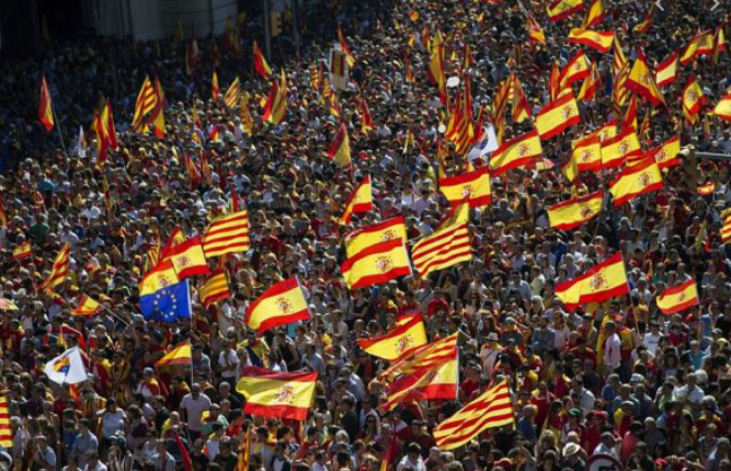 Съдия изпрати в затвора италианци, французойка и испанка за безредиците в Барселона