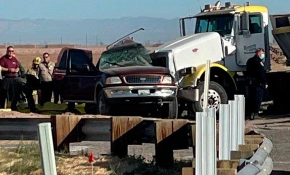 УЖАСЯВАЩА ТРАГЕДИЯ: Поне 15 души загинаха при тежка катастрофа в САЩ (ВИДЕО)