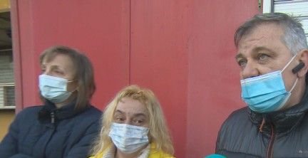 Спират тока на заведения пред входа на ВМА - търговците негодуват