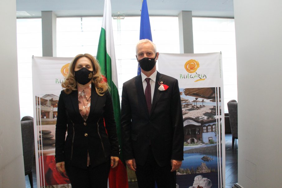Марияна Николова се срещна с държавния секретар на Унгария Миклош Шолтес