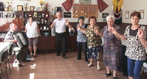 В Ловеч отварят пенсионерските клубове, ще има и женско рали
