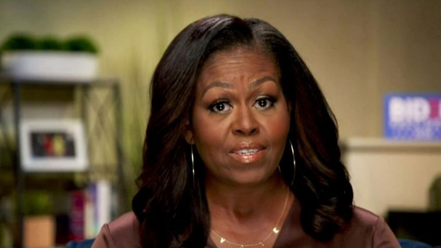Мишел Обама лудна по плетенето, обмисля оттегляне от обществения живот