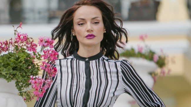 Бременната Надя от Елит ужасена от вируса