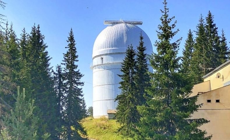 Националната астрономическа обсерватория „Рожен” стана на 40 години
