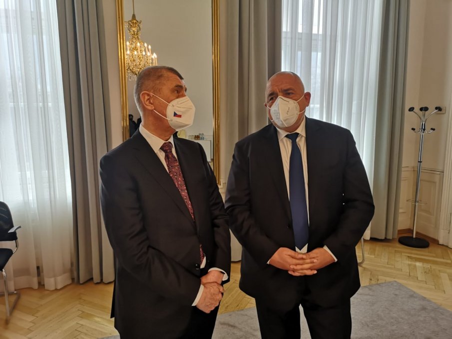 ГОРЕЩО В ПИК: Премиерът Борисов и Андрей Бабиш обсъдиха вариантите за по-бързо излизане от кризата