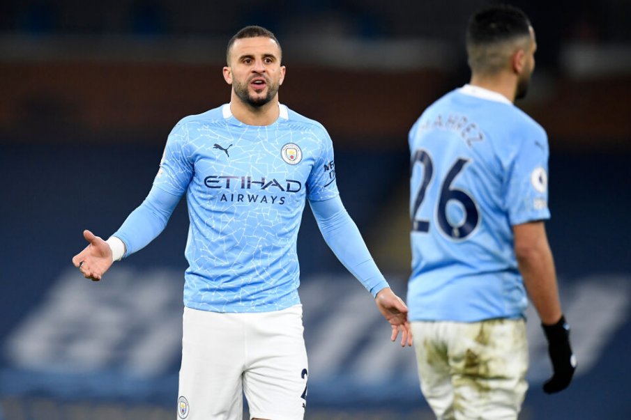 Звезда на Сити брои 40 хиляди паунда за куче пазач