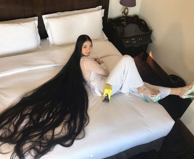 Японската Рапунцел не се е подстригвала от 15 години (СНИМКИ)