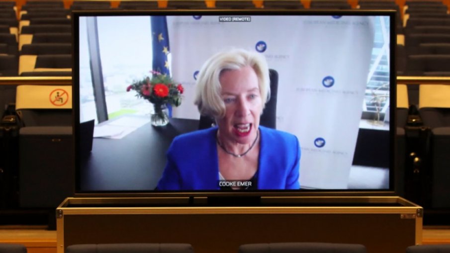 Европейският надзор по лекарствата отсече - остават твърдо убедени в ползите от ваксината на АстраЗенека