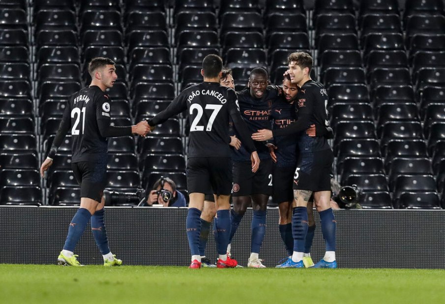 ТЛЪСТИ ПАЧКИ! Вижте кой колко взима в Манчестър Сити