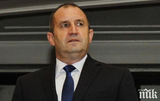 Президентът Радев свиква парламента на 15 април