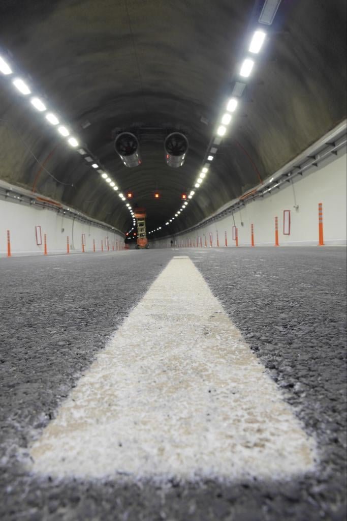 Ограничават движението в тръбата за Варна на тунел „Витиня