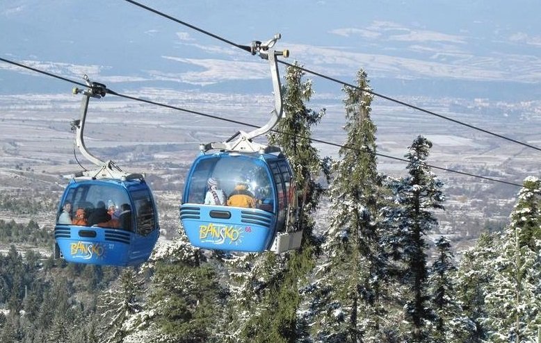 Цените на лифткартите в Банско падат за априлската ваканция 