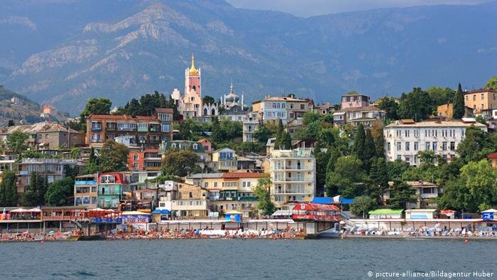 Русия национализира земя в Крим