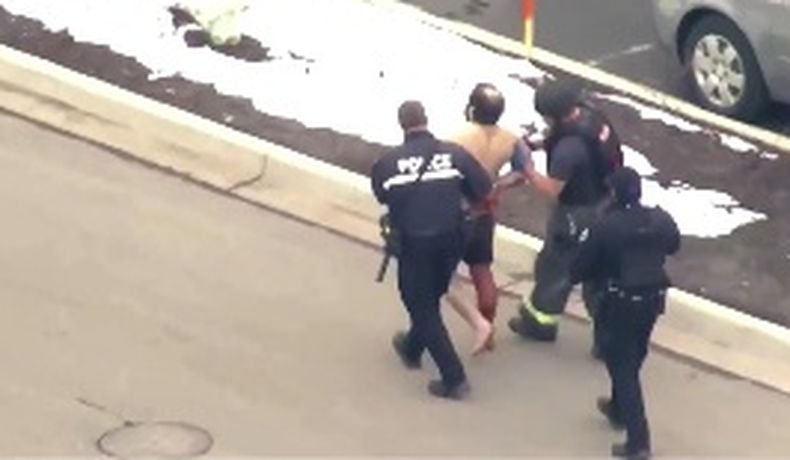 Wall Street Journal: Жертвите на стрелбата в Колорадо са шест (ВИДЕО)