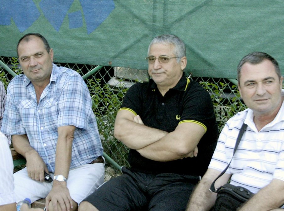 Порточанов скочи на Бербатов: Българският футбол не се нуждае от карета с „три коня“