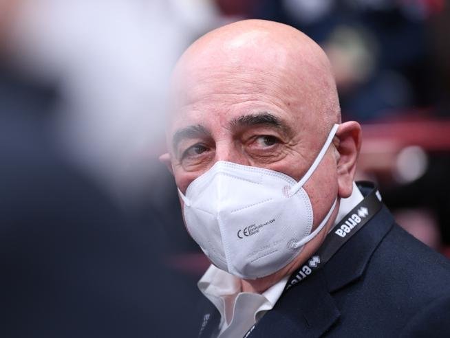 Бивш вицепрезидент на Милан едва не загубил битката с коронавируса