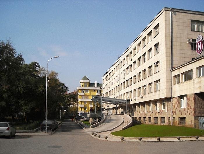 Откриха зелен коридор за COVID-ваксиниране в Царица Йоана