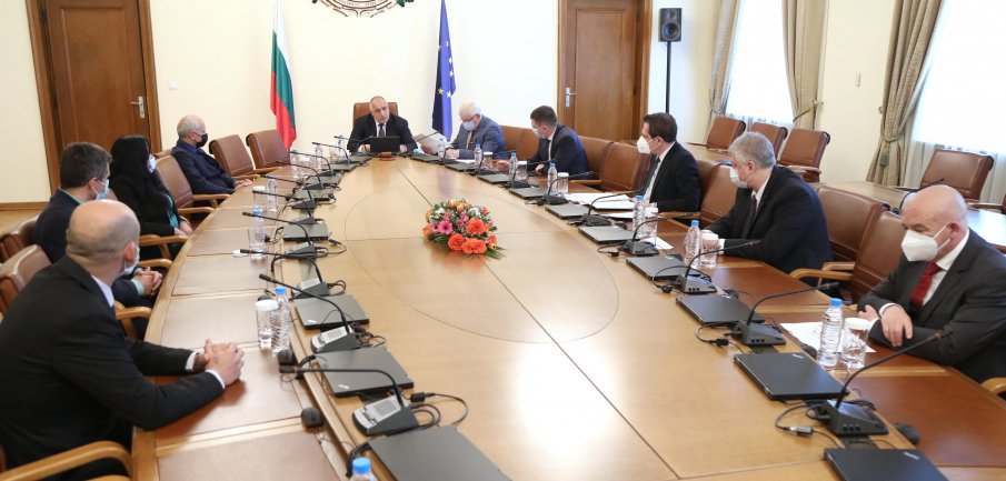 Борисов и министрите подпомогнаха три общини с 537 890 лева