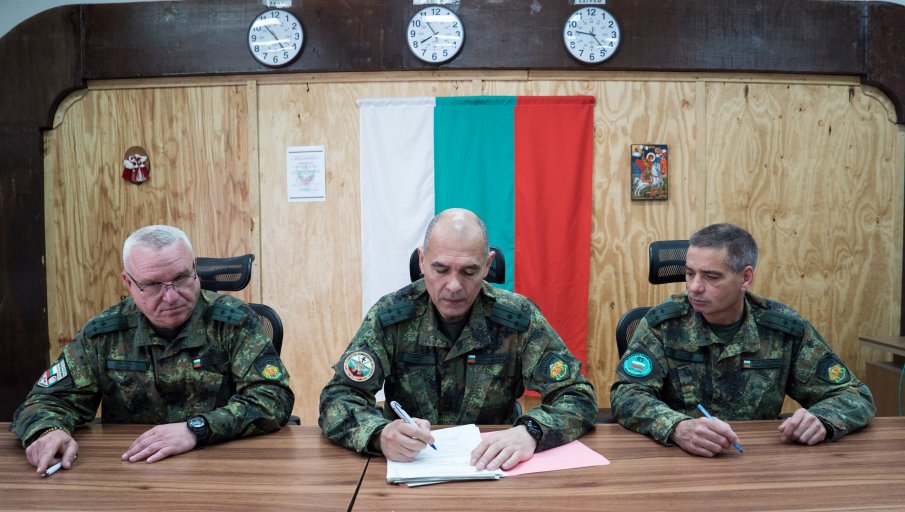 Четиридесет и вторият български контингент пое мисията на НАТО в Афганистан (СНИМКИ)