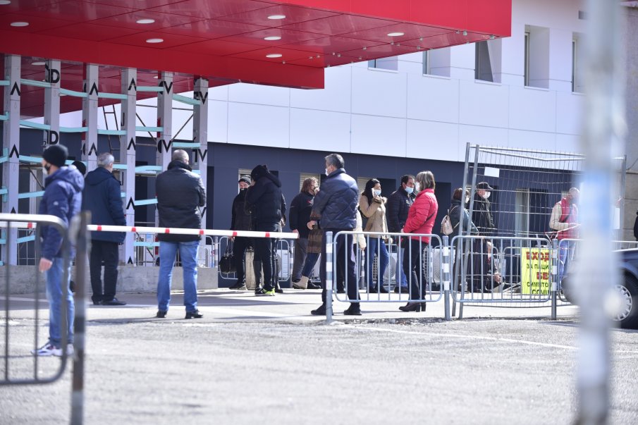 „Зелен коридор“ за ваксиниране в „Пирогов“ до 3 април