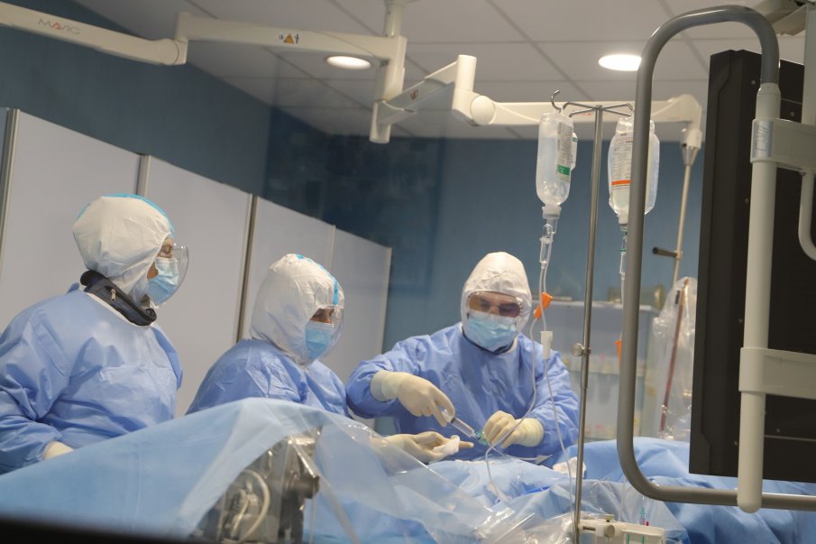 ВМА: COVID-19 уврежда сърцето - пазето го и се ваксинирайте