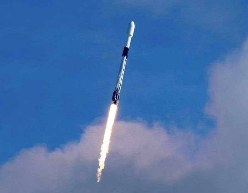 Отломки от ракета на Space X паднаха във ферма в щата Вашингтон