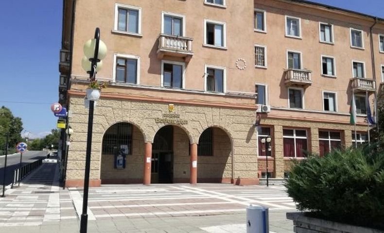 Сириец продава бившия профилакторум край Бобов дол