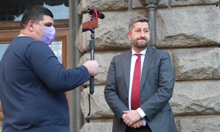 Виктор Димчев: Христо и неговият бодигард Иво са двата знакови тумбака на Републиката