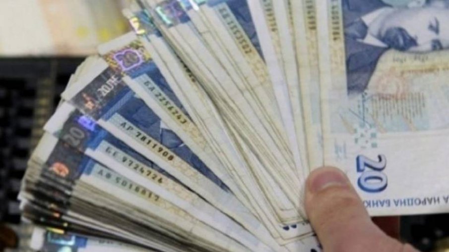 15-годишен изтегли два бързи кредита с чужда лична карта