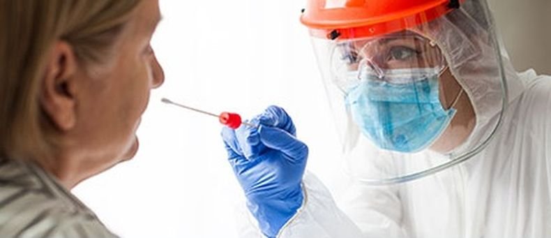 Над 59 000 новозаразени с коронавируса за денонощие във Франция