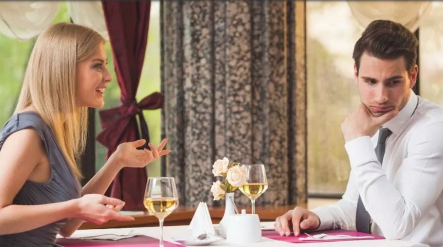 Фразите на самотните жени, които отблъскват другите