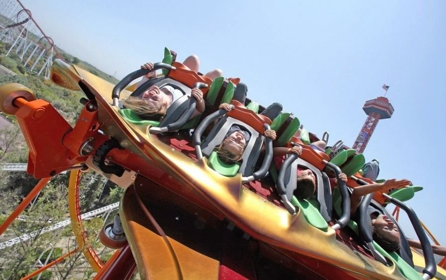 Калифорния отваря увеселителните паркове