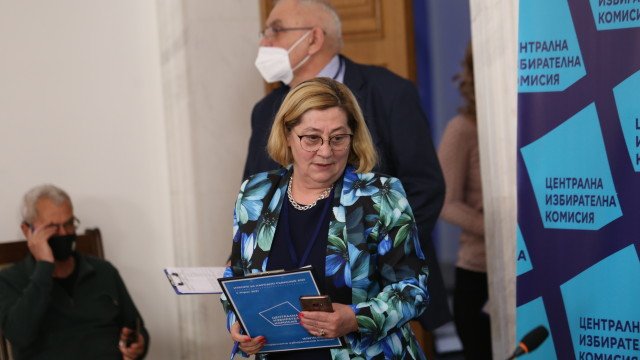 ЦИК с последна информация за изборния ден - ето къде е най-висока избирателната активност и кога ще приключи гласуването