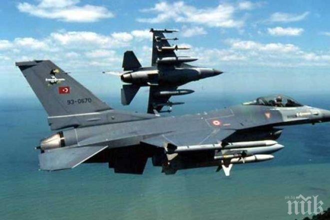 Двойка турски изтребители F-16 са прелетели над източната част на Егейско море