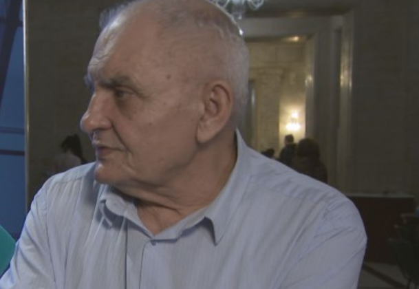 Говорителят на ЦИК: Машината е машина. Дори да е миксер, и той може да откаже