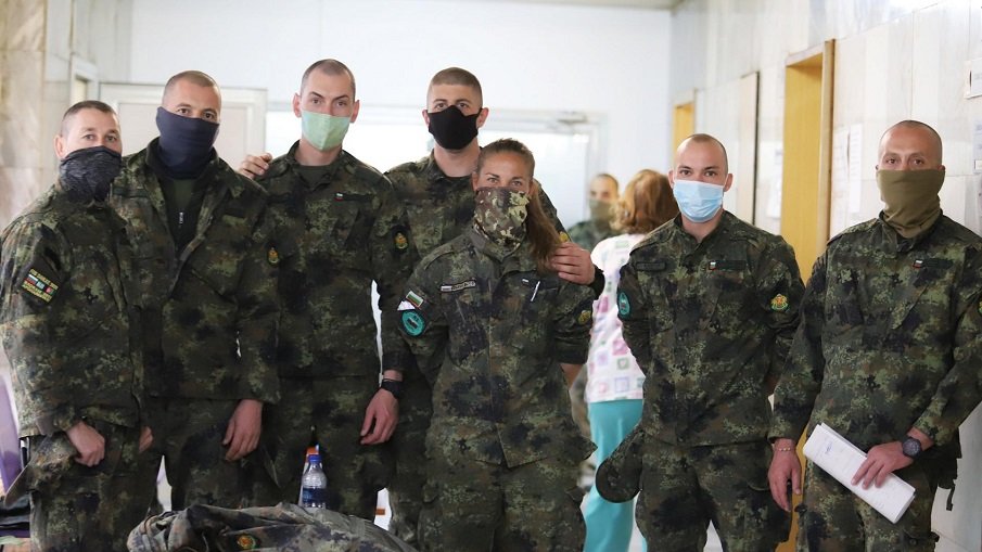 ВМА: Контингентът ни от Афганистан с отрицателни тестове за COVID-19