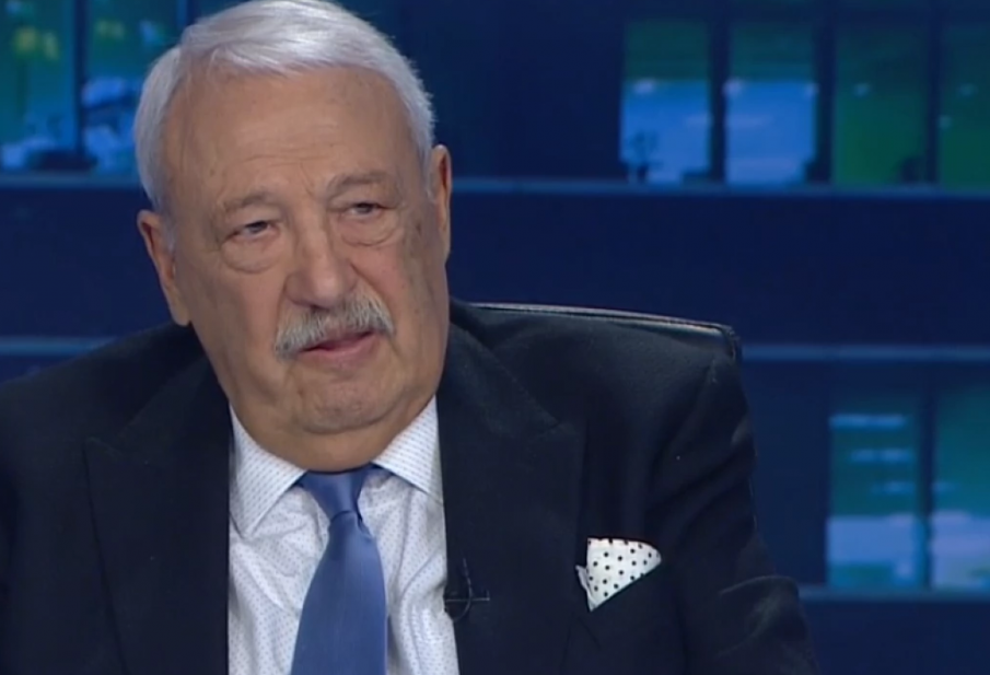 БНТ отряза Иван Гарелов, поиска му пари за архивни снимки